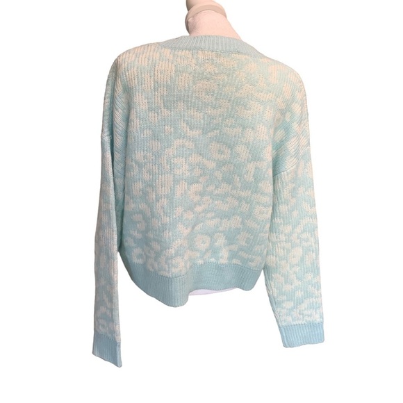 John + Jenn Leopard Print Knit Sweater Sz: XS - Picture 2 of 6